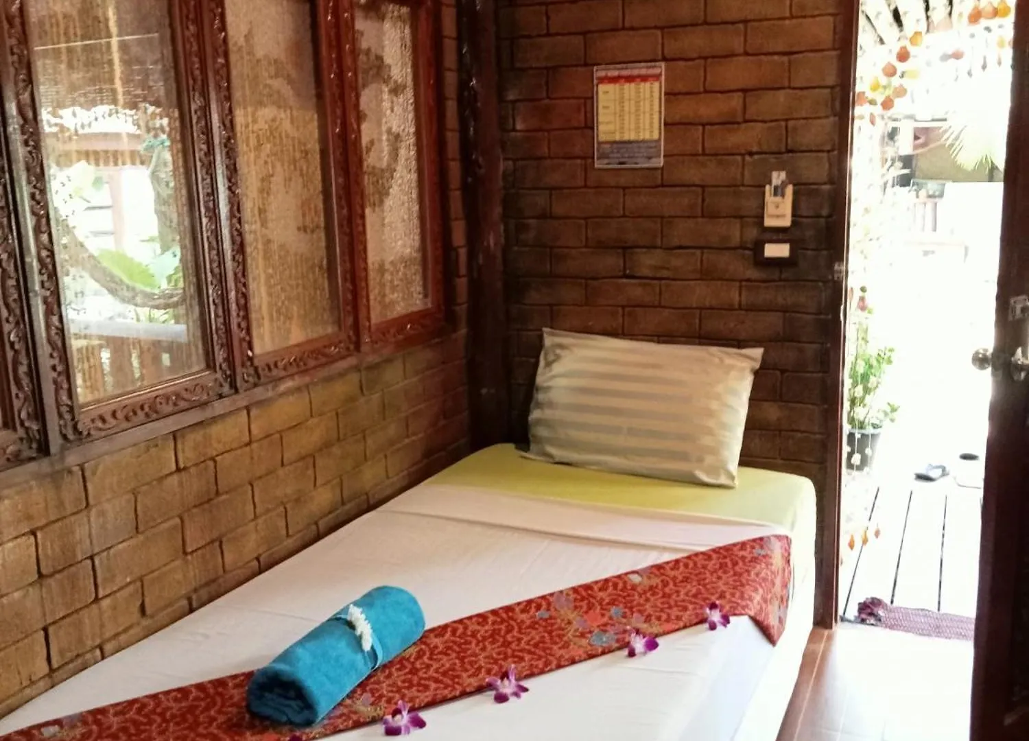 P P Garden Home Bungalow Νησί Phi Phi