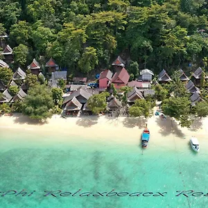 Relax Resort